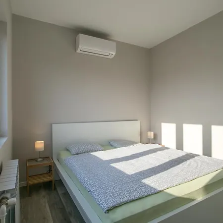 Villa Gambera Pirovac Kamer foto