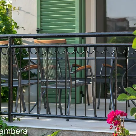 Villa Gambera Pirovac Buitenkant foto