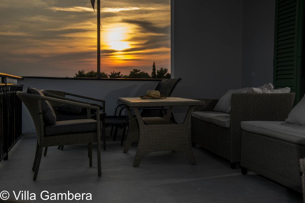 Gambera *