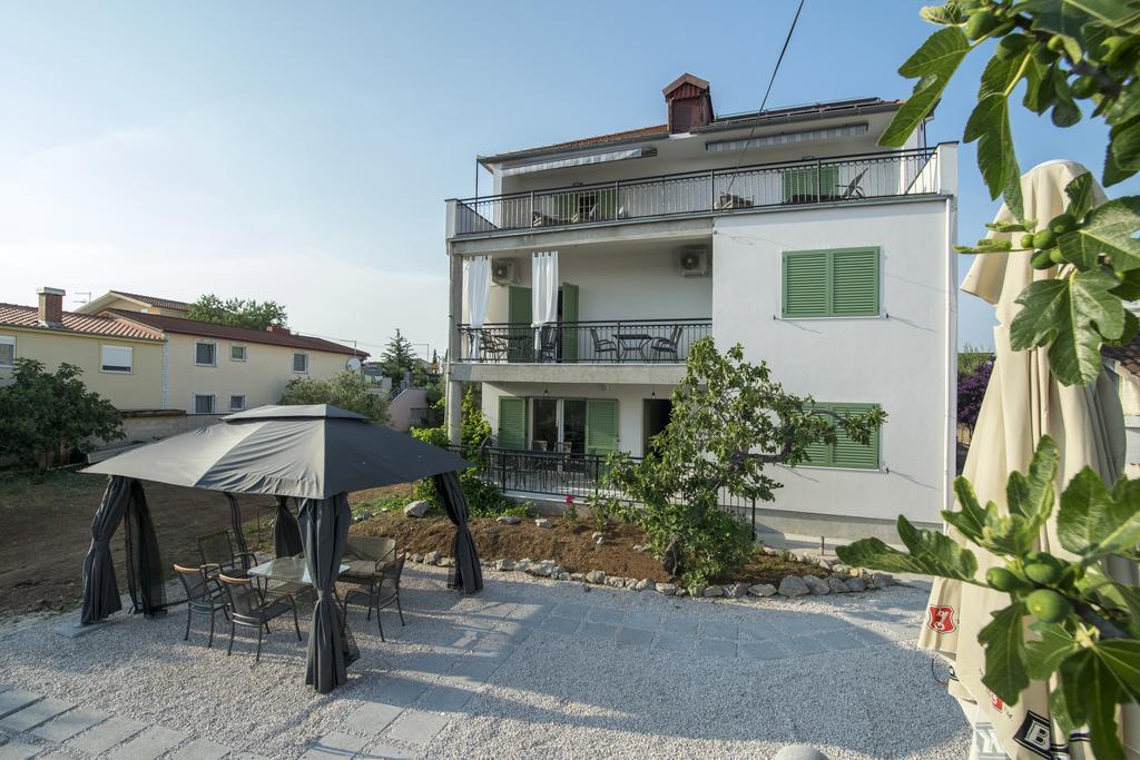 Gambera Apartment *